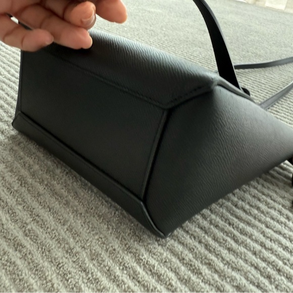 Celine Grained Calfskin Nano Belt Bag Black - Picture 5 of 15